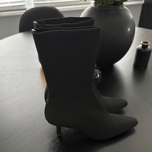 H&M Heeled Sock Boots EUR 36 / US 5 - Picture 5 of 9